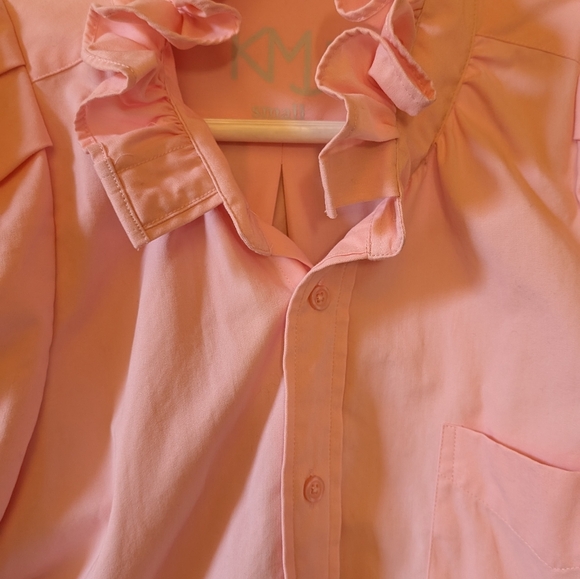 Baby Pink KMJ ruffle shirt - Picture 10 of 10